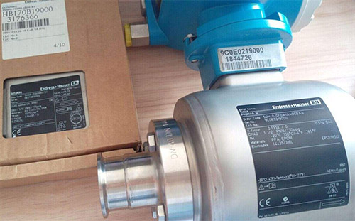 Endress+Hauser雷達(dá)測量系統(tǒng)在煉油廠罐區(qū)-重慶工品